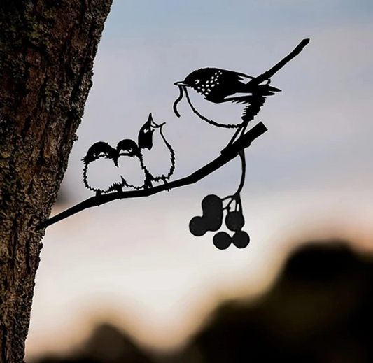 Ringduva Siluett i Cortenstål – Trädgårdens Sociala Smycke