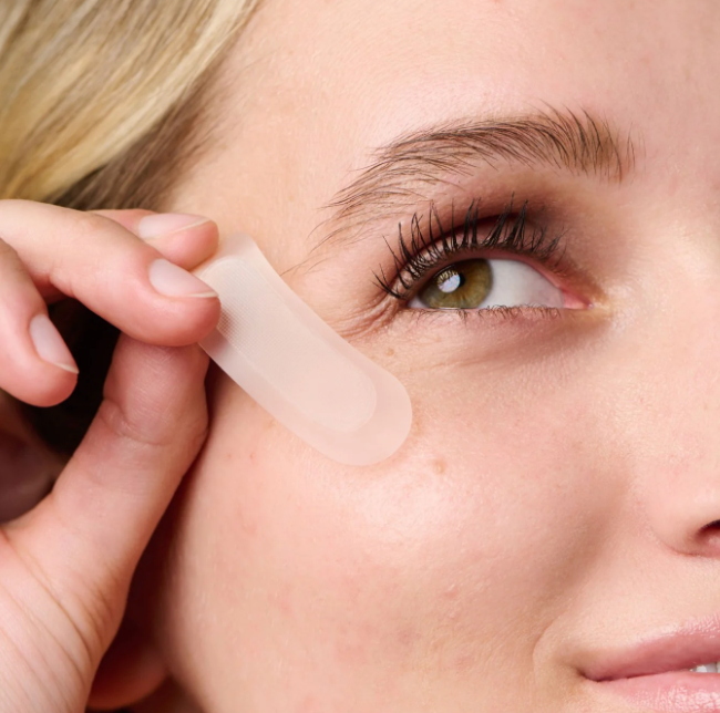 Mighty Patch for Fine Lines – Förnyar och Minskar Fina Linjer